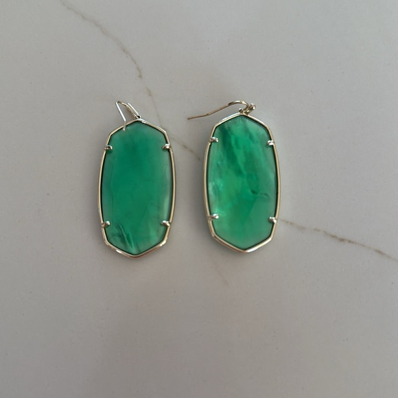 Green and gold Kendra Scott earrings - Picture 2 of 3